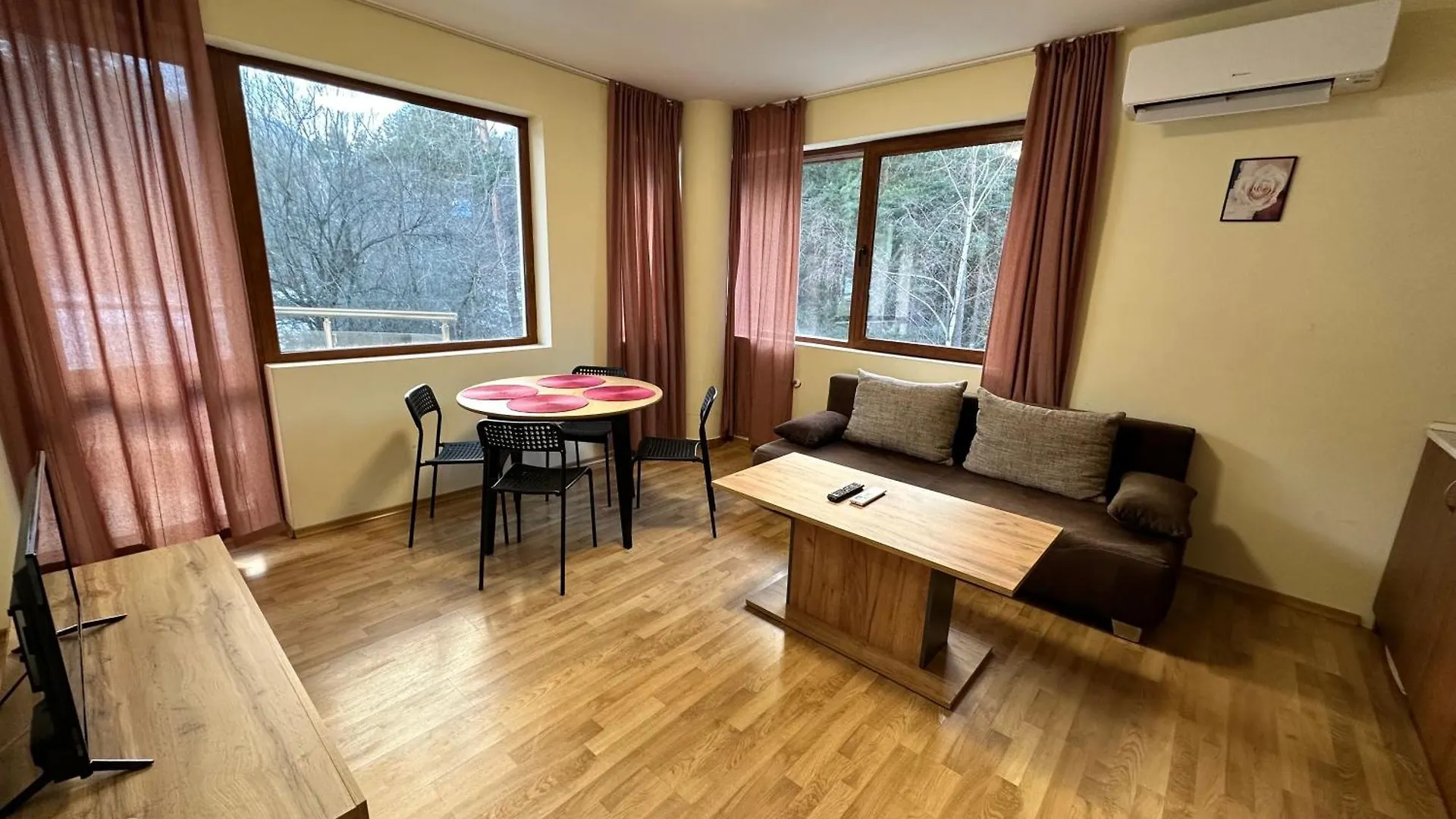 Pine Tree One Bedroom Apartment Bansko Bulharsko